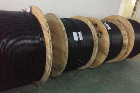 临沧市ADSS光缆架设工程如何选择光纤光缆